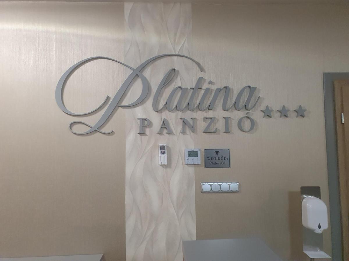 Platina Panzio*** Bed and Breakfast Újhartyán Εξωτερικό φωτογραφία