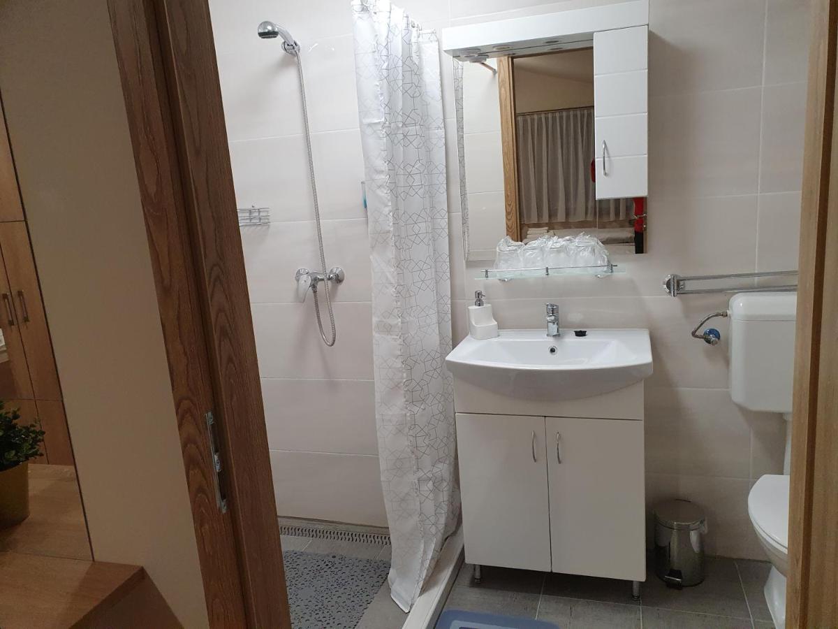 Platina Panzio*** Bed and Breakfast Újhartyán Εξωτερικό φωτογραφία