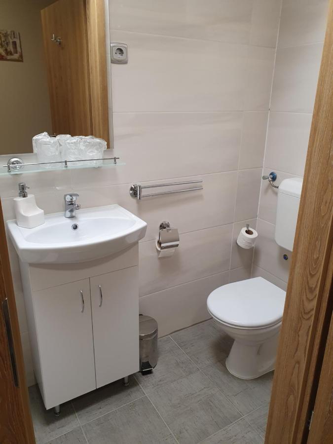 Platina Panzio*** Bed and Breakfast Újhartyán Εξωτερικό φωτογραφία